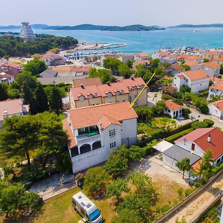 Apartments Branko Vodice Exteriér fotografie