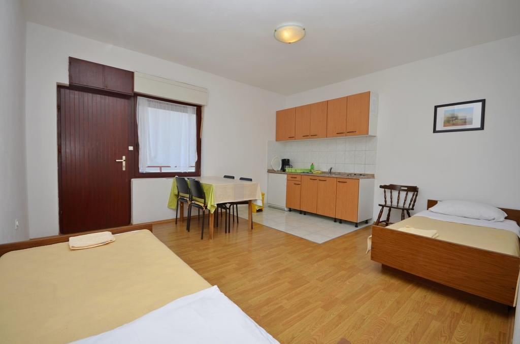 Apartments Branko Vodice Exteriér fotografie