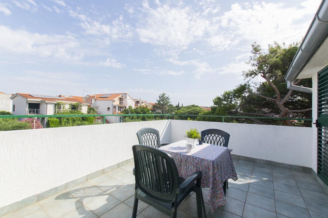 Apartments Branko Vodice Exteriér fotografie
